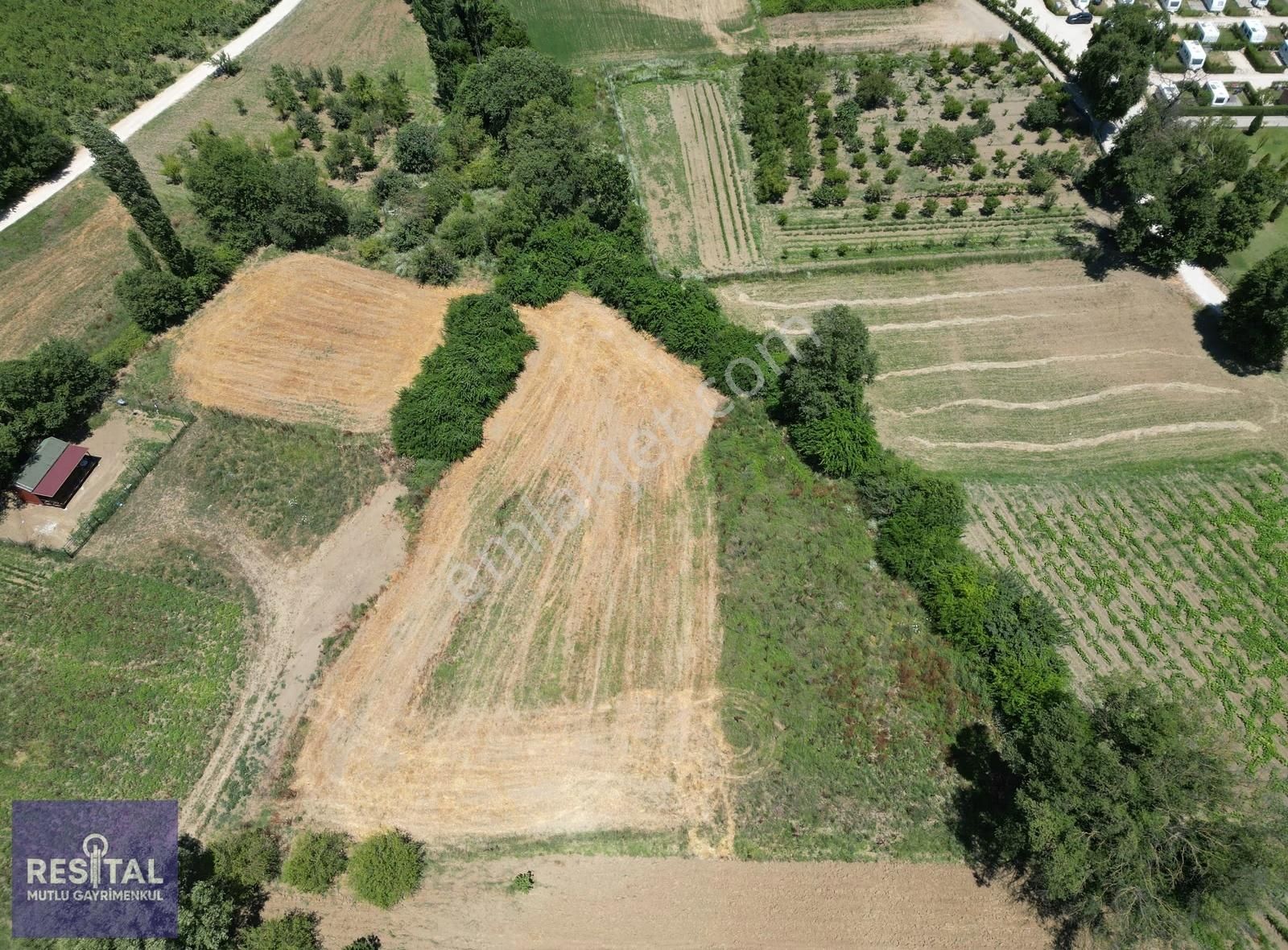Rs Mutlu Alaaddinbey De Satılık 4075 M2 Resmi Yolu Olan Arazi - Görsel 32