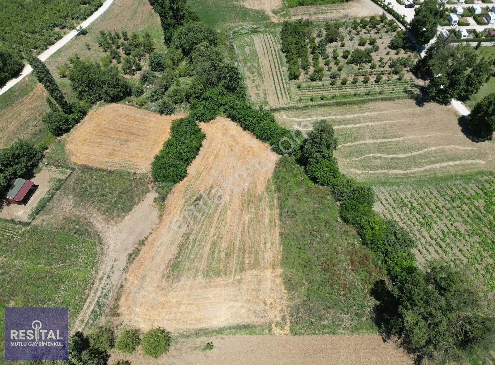 Rs Mutlu Alaaddinbey De Satılık 4075 M2 Resmi Yolu Olan Arazi - Görsel 4
