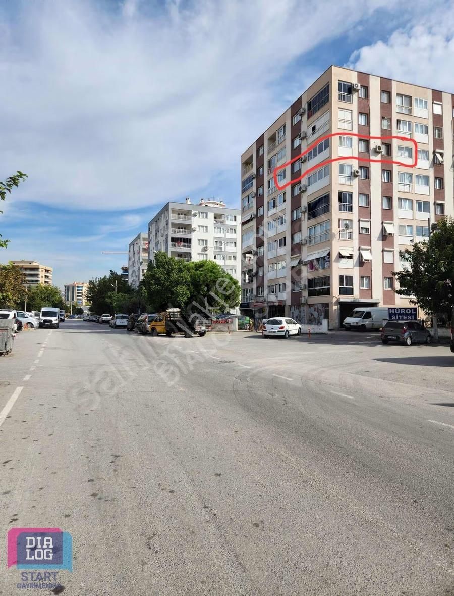 Bayraklıda Site İçerisinde Tadilatlı 3+1 Daire - Görsel 29