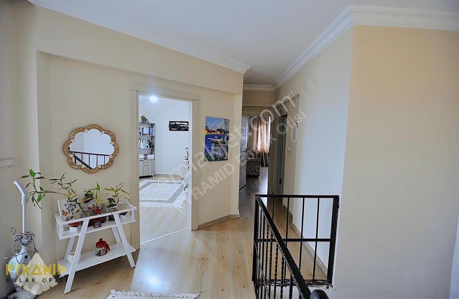 Pyramıd'den Beylikdüzü Yeşilkent-3 Teraslı 4+1 Dublex Daire - Görsel 9