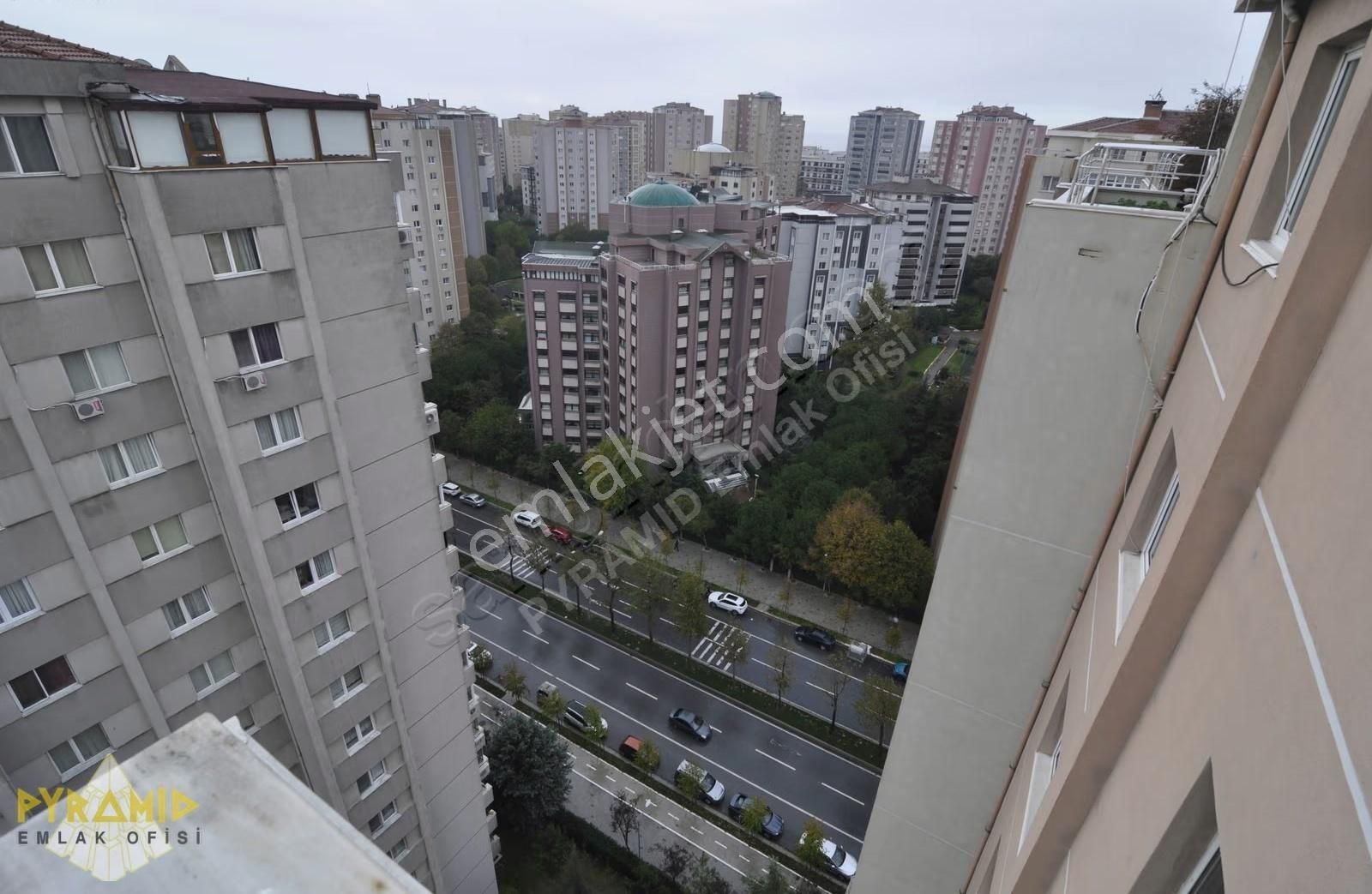 Pyramıd'den Beylikdüzü Yeşilkent-3 Teraslı 4+1 Dublex Daire - Görsel 12