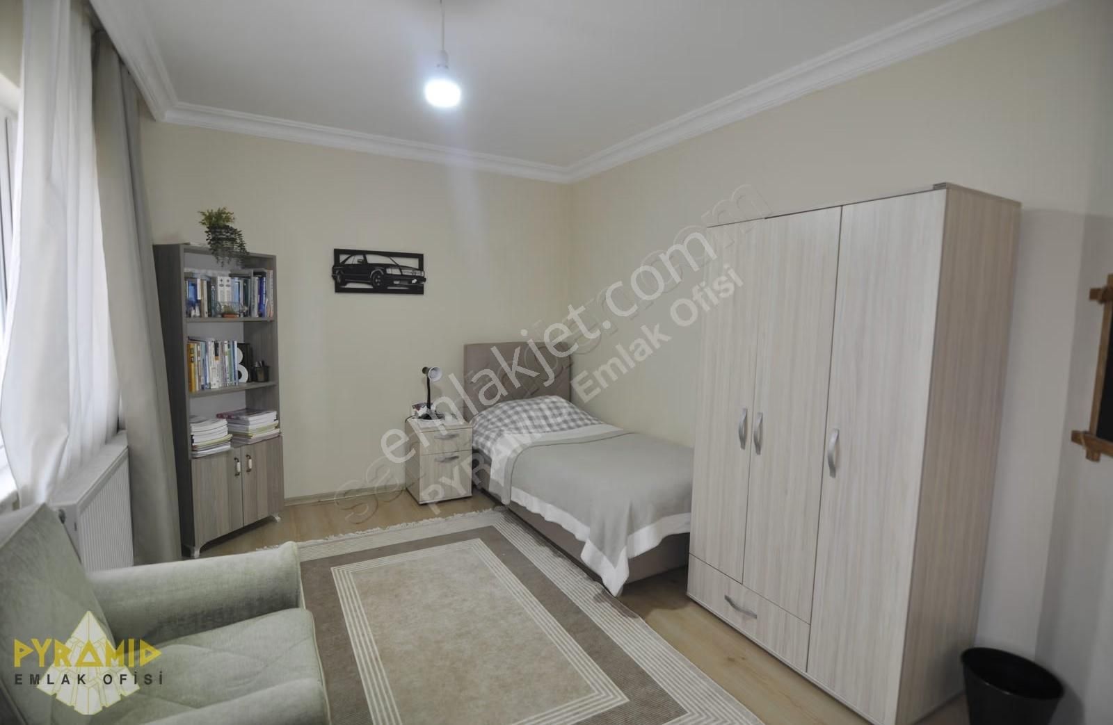 Pyramıd'den Beylikdüzü Yeşilkent-3 Teraslı 4+1 Dublex Daire - Görsel 22