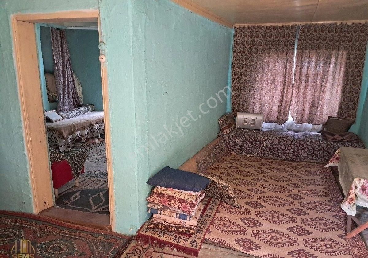 Subaşı Mahallesinde 2 Katlı Ev - Görsel 6