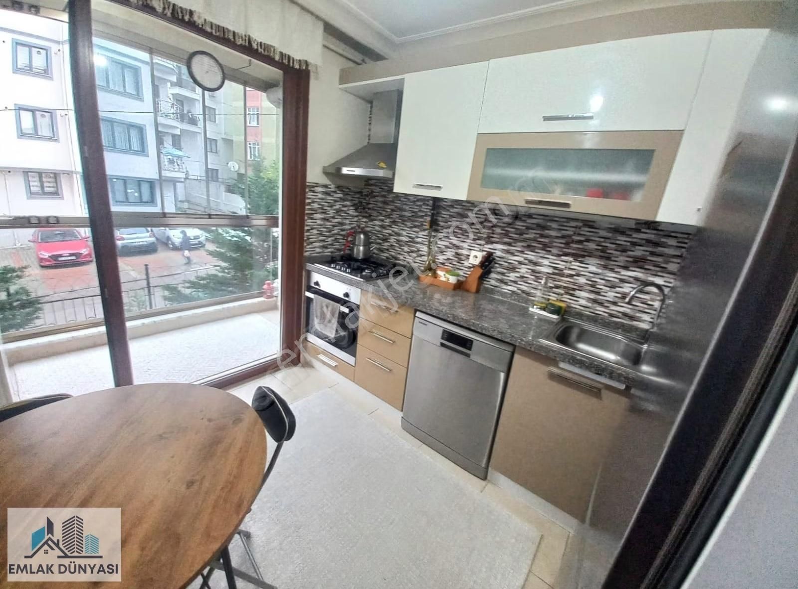 Tek Yetkili Satılık 3+1 Zümrütevlerde Havuzlu Daire - Görsel 13