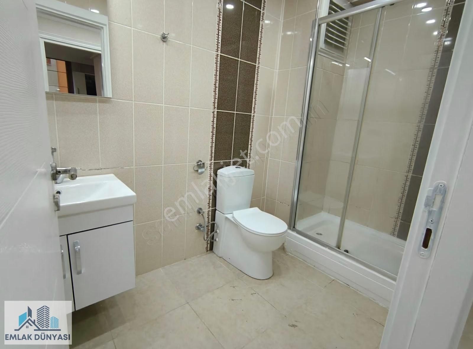 Emlak Dünyasından Balkonlu Ön Cephe Ara Katta Genç Binada 2+1 - Görsel 4