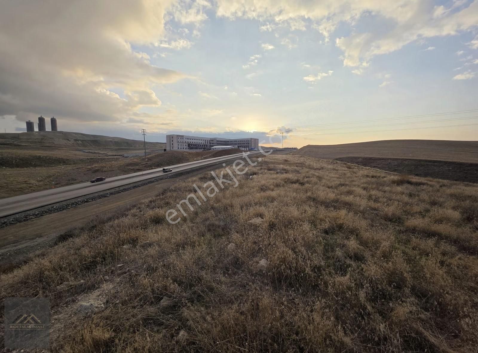 Bade Emlak İnşaattan Batı Terminal Projesinde 1000 M2 - Görsel 4