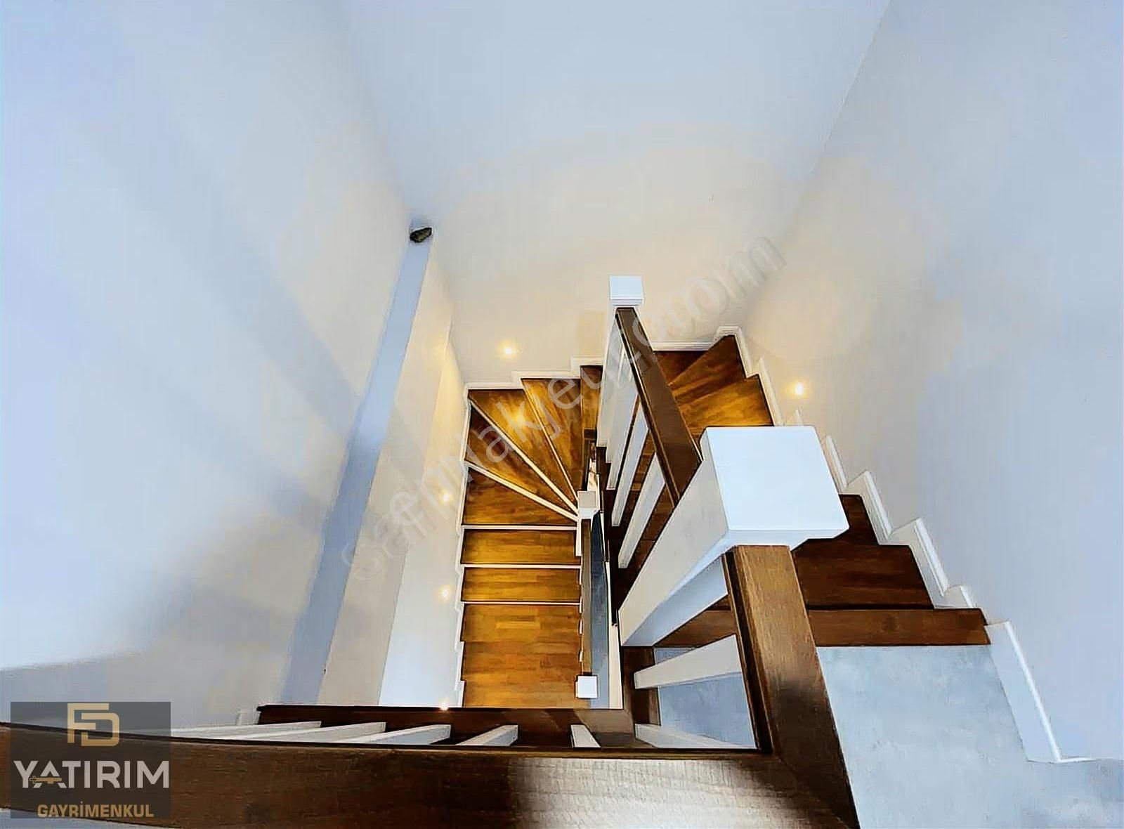 Bağlrbaşı Mah. Merkezi Konum Asansörlü 2+1 140m2 Satılık Dubleks - Görsel 11