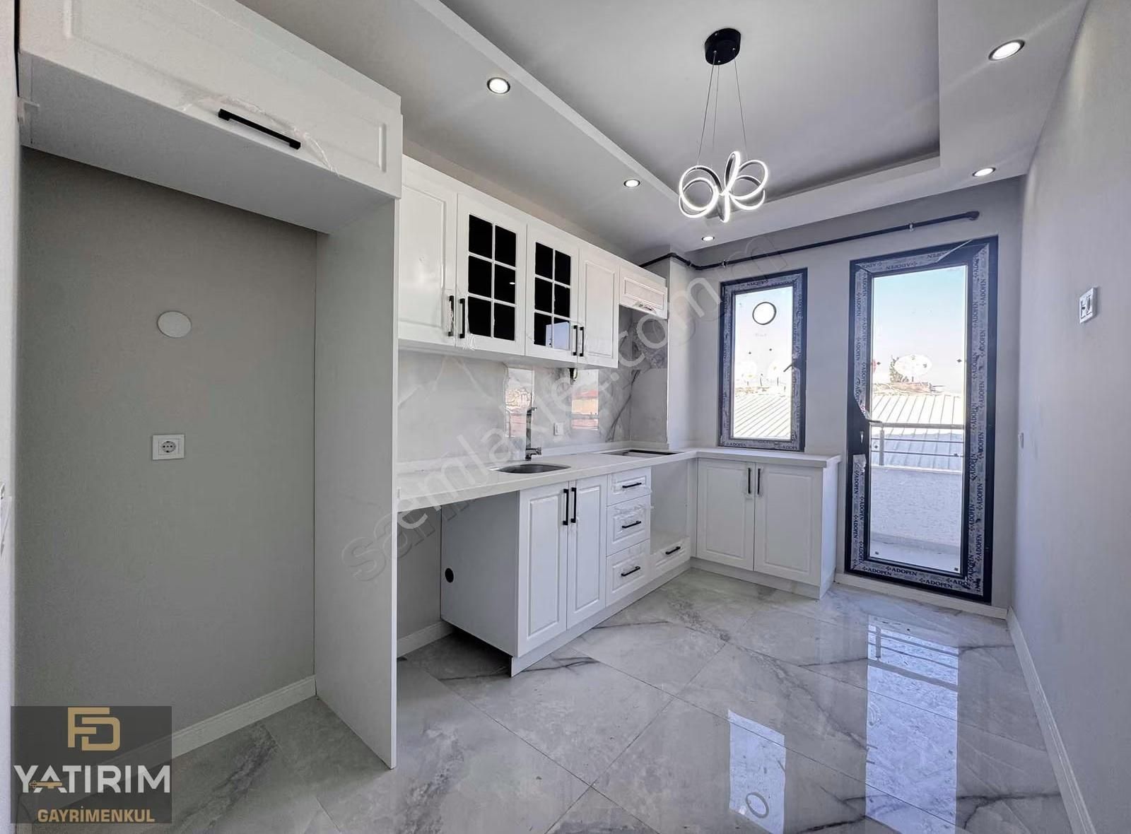 Marmaray Yakını Asansörlü Lüx 2+1 95 M2 En Üst Kat Fırsatı - Görsel 17