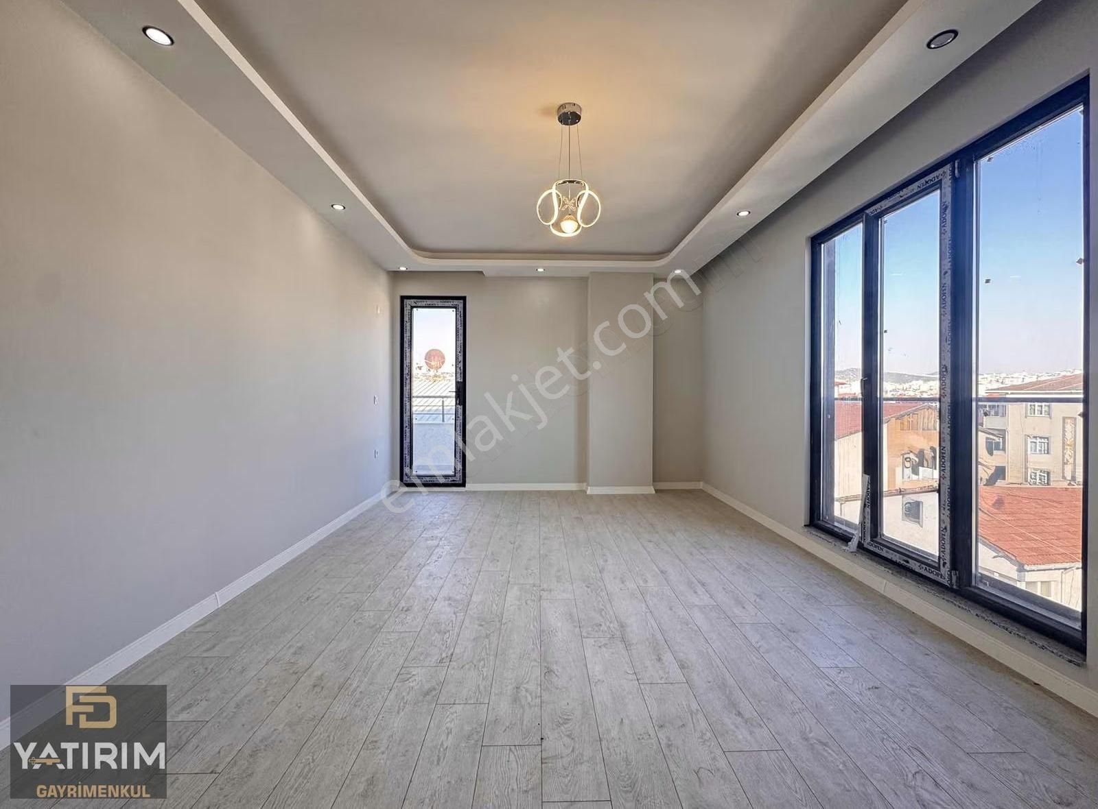 Marmaray Yakını Asansörlü Lüx 2+1 95 M2 En Üst Kat Fırsatı