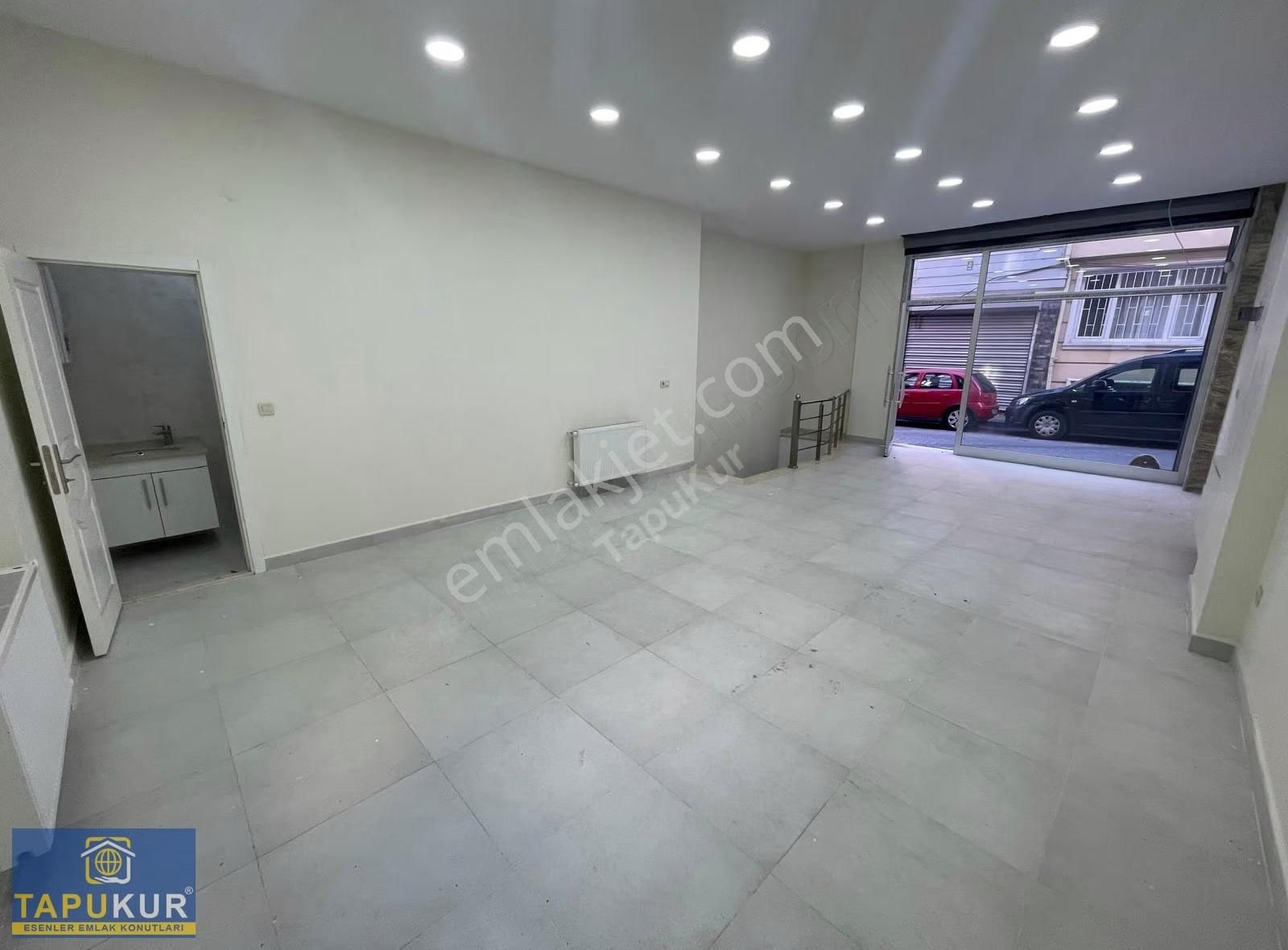 Fatih'te Altay Caddesinde Satılık Dükkanlar Tapukur'dan