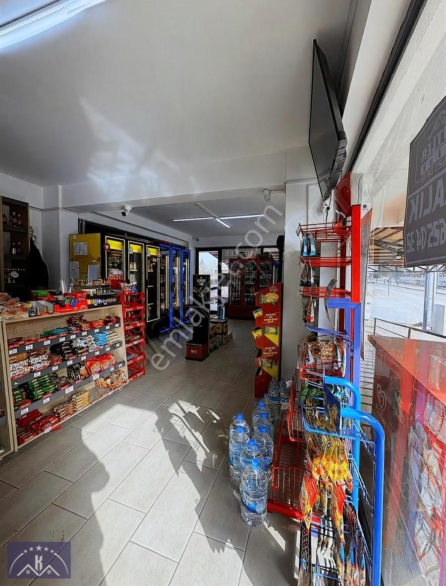 Burdur Şeker Evleri Mah. 70m2 Tekel Market Devren Satılık - Görsel 2