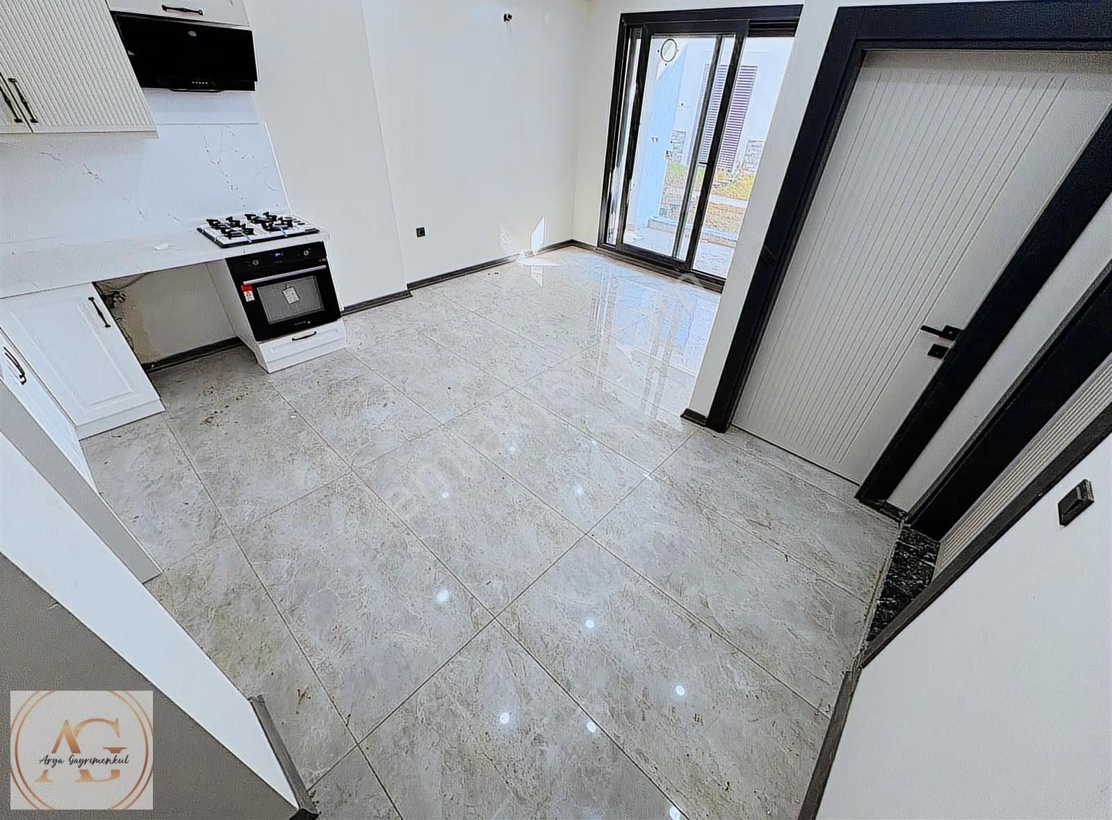 Arya'dan Çamlıbel Köyün'de Bahçeli Kiralık 1+1 Daire - Görsel 31