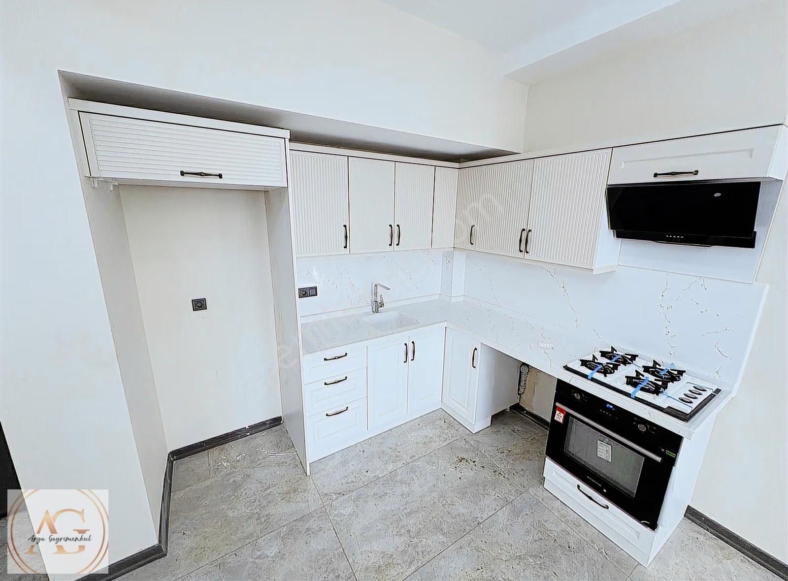 Arya'dan Çamlıbel Köyün'de Bahçeli Kiralık 1+1 Daire - Görsel 19