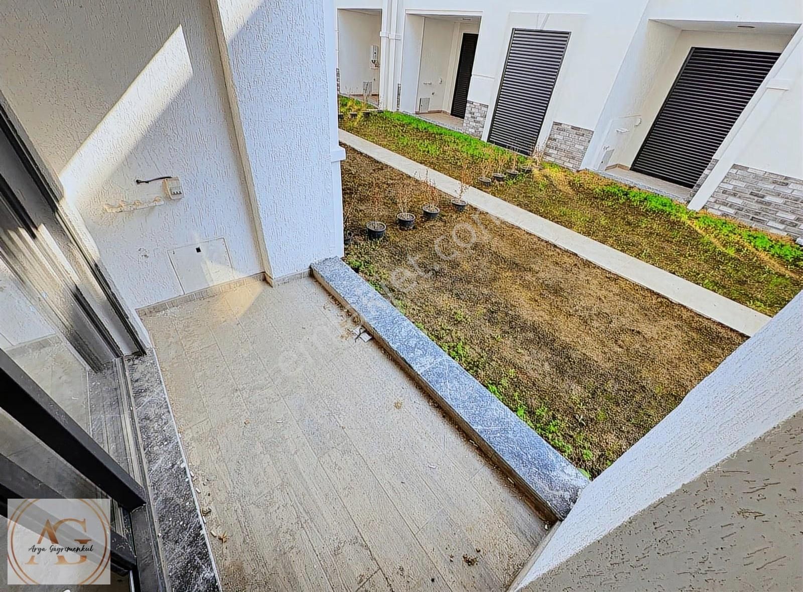 Arya'dan Çamlıbel Köyün'de Bahçeli Kiralık 1+1 Daire - Görsel 14