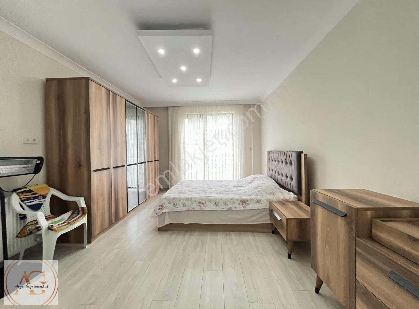 Arya'dan Havuzlu Otoparklı Şık Tasarımlı 3+1 Satılık Daire - Görsel 11