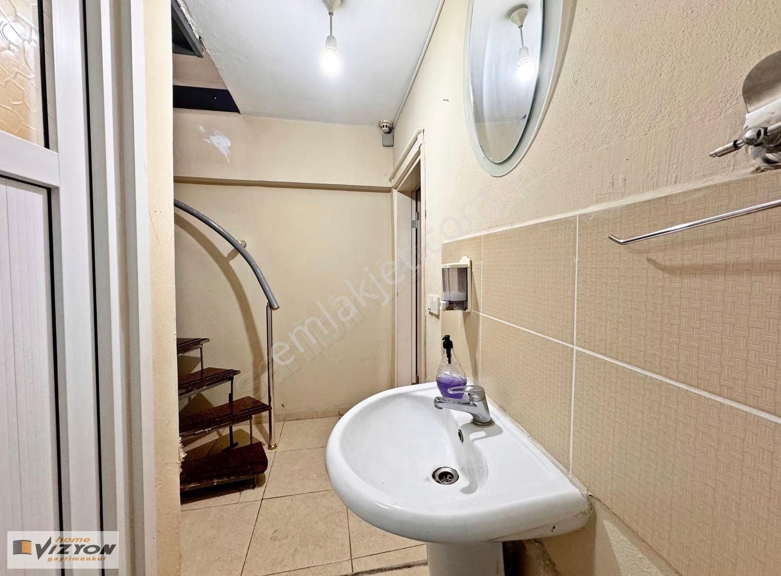 Home Vizyon B.evler Yenibosna Radarda Kiralık Eşyalı Büro Ofis - Görsel 22