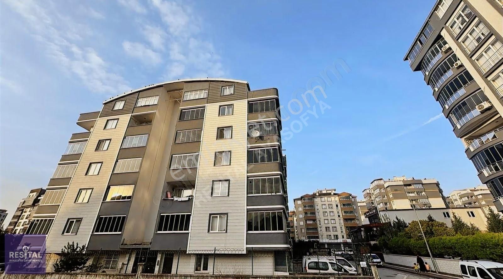 Millet Derya Caddesi Yakını Manzaralı 1.kat Geniş Daire - Görsel 7