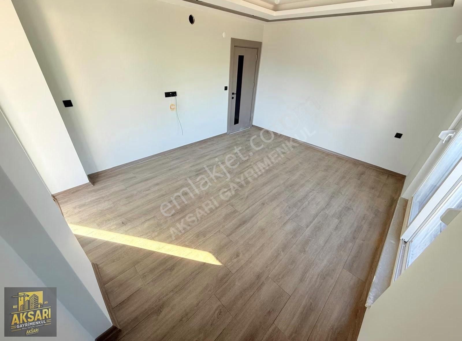 Aydogmusta Genis Asansörlü Ayrı Mutfaklı 3+1 Satılık Daire - Görsel 26