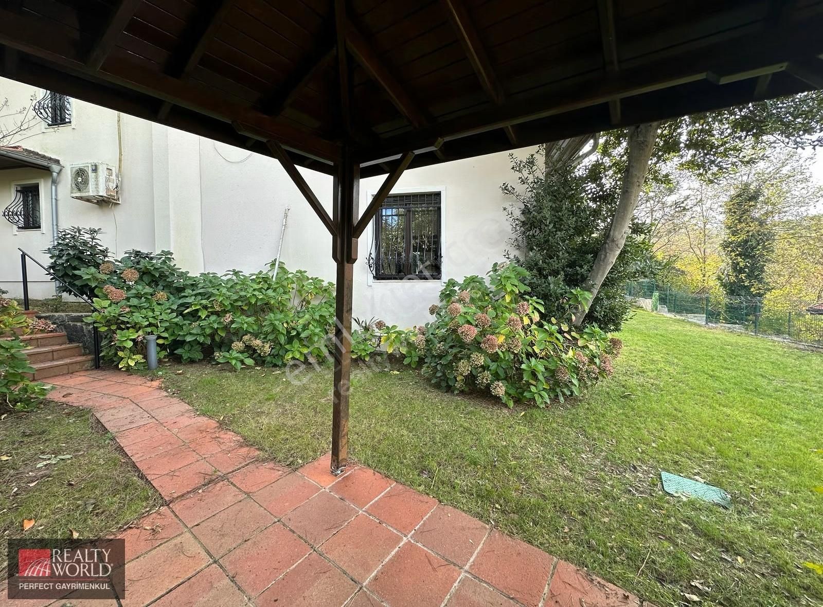 *rw*zekeriyaköy Vişne 3 Bölgesi Kiralık 9 Tip 6+1 Koza Villası - Görsel 9