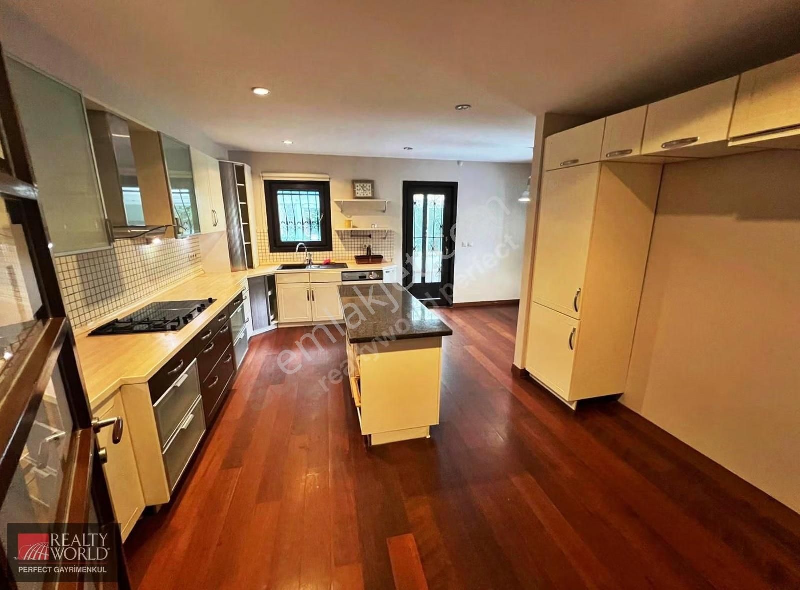 *rw*zekeriyaköy Vişne 3 Bölgesi Kiralık 9 Tip 6+1 Koza Villası - Görsel 33