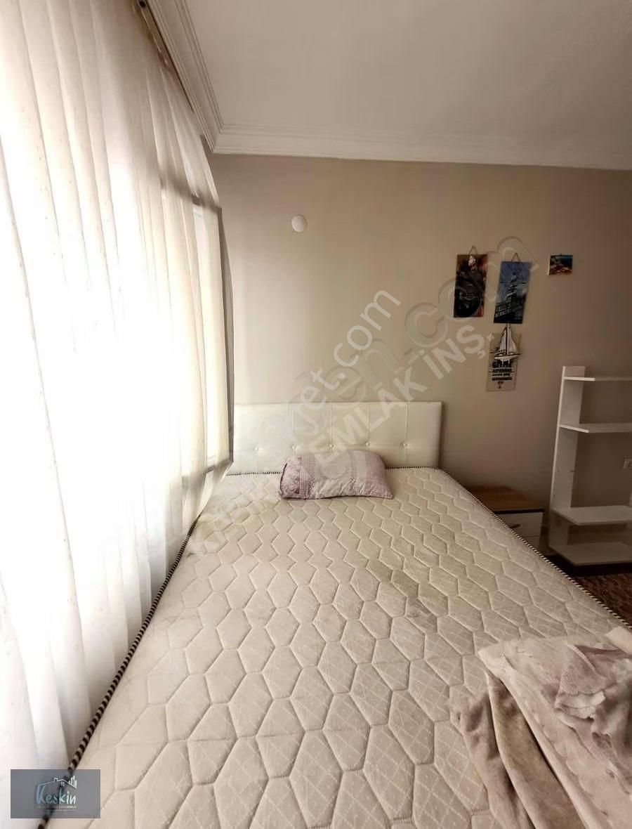 Kafeler Caddesine Yakın 2+0 Eşyalı Kiralık Daire - Görsel 3
