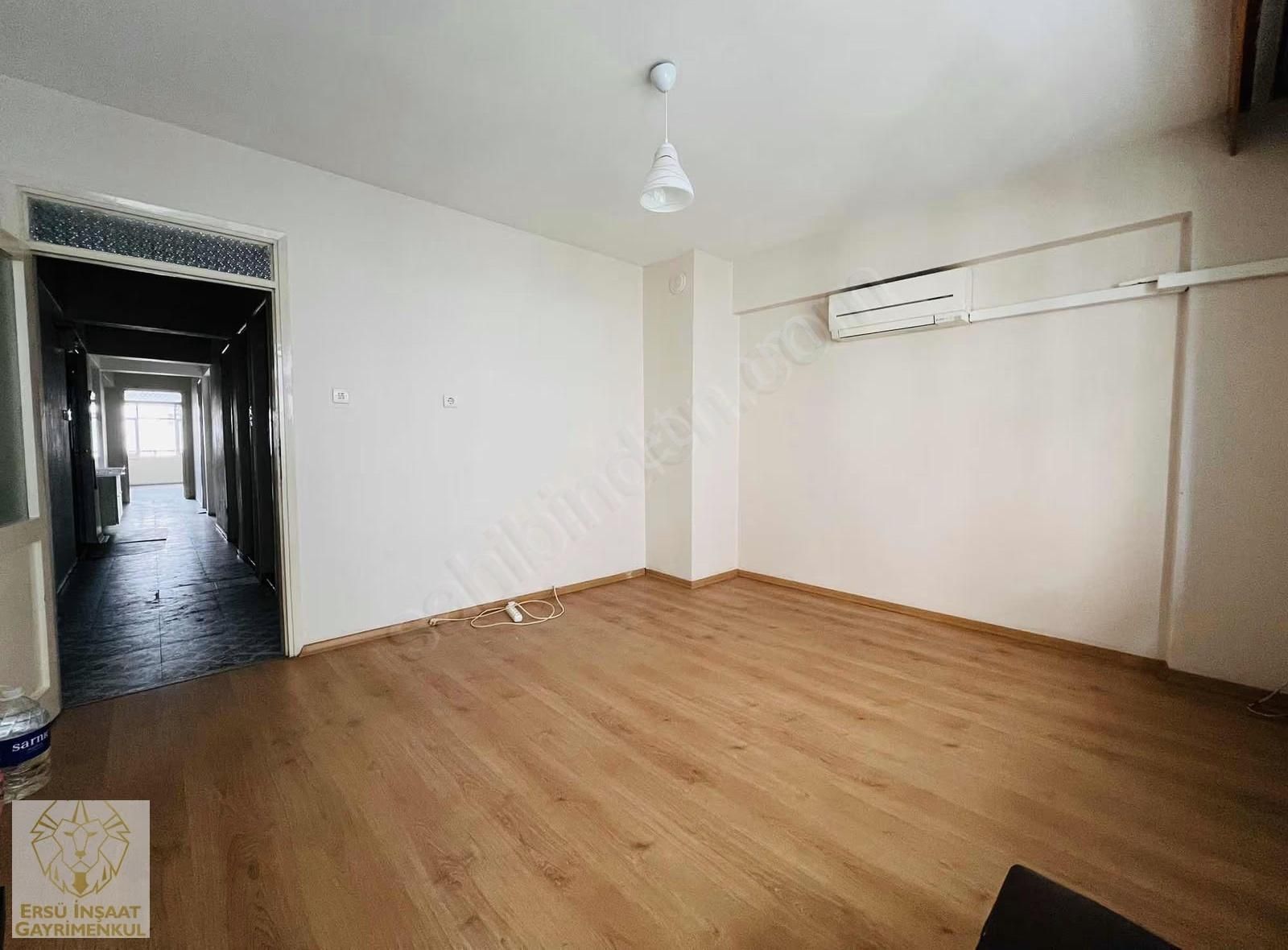 Ersü'den Polat Caddesinde Hastane Yakını 3+1 130m2 Arakat Daire - Görsel 3