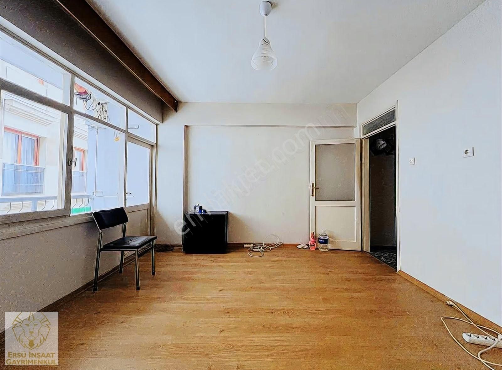 Ersü'den Polat Caddesinde Hastane Yakını 3+1 130m2 Arakat Daire - Görsel 21