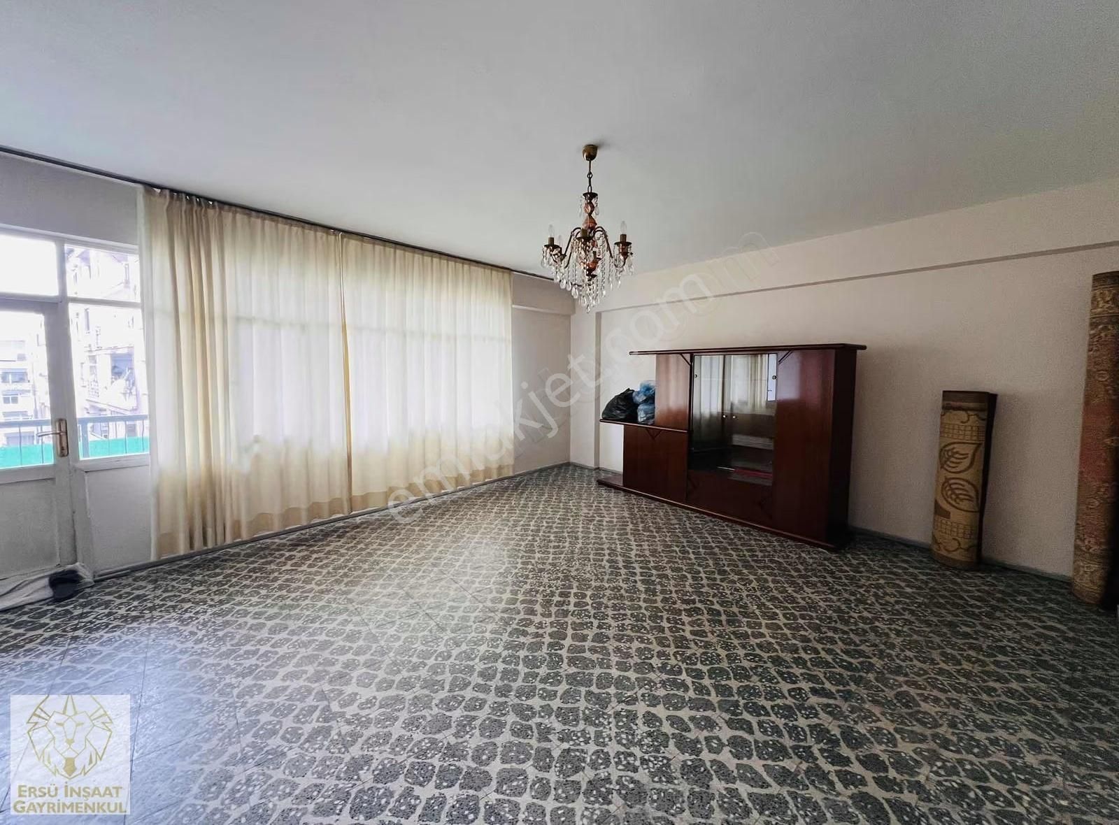 Ersü'den Polat Caddesinde Hastane Yakını 3+1 130m2 Arakat Daire - Görsel 9