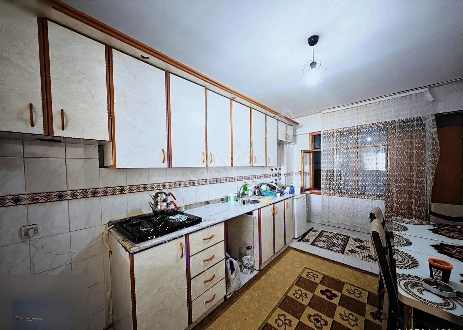 Tepeköy Çarşı Merkezde 3+1 Satılık Daire - Görsel 7