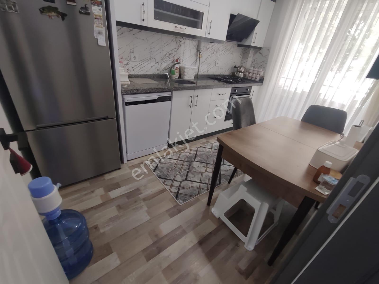▇ Edremit Cumhuriyet Mah. Merkezi Konumda 2+1 Ön Cephe Daire ▇ - Görsel 19