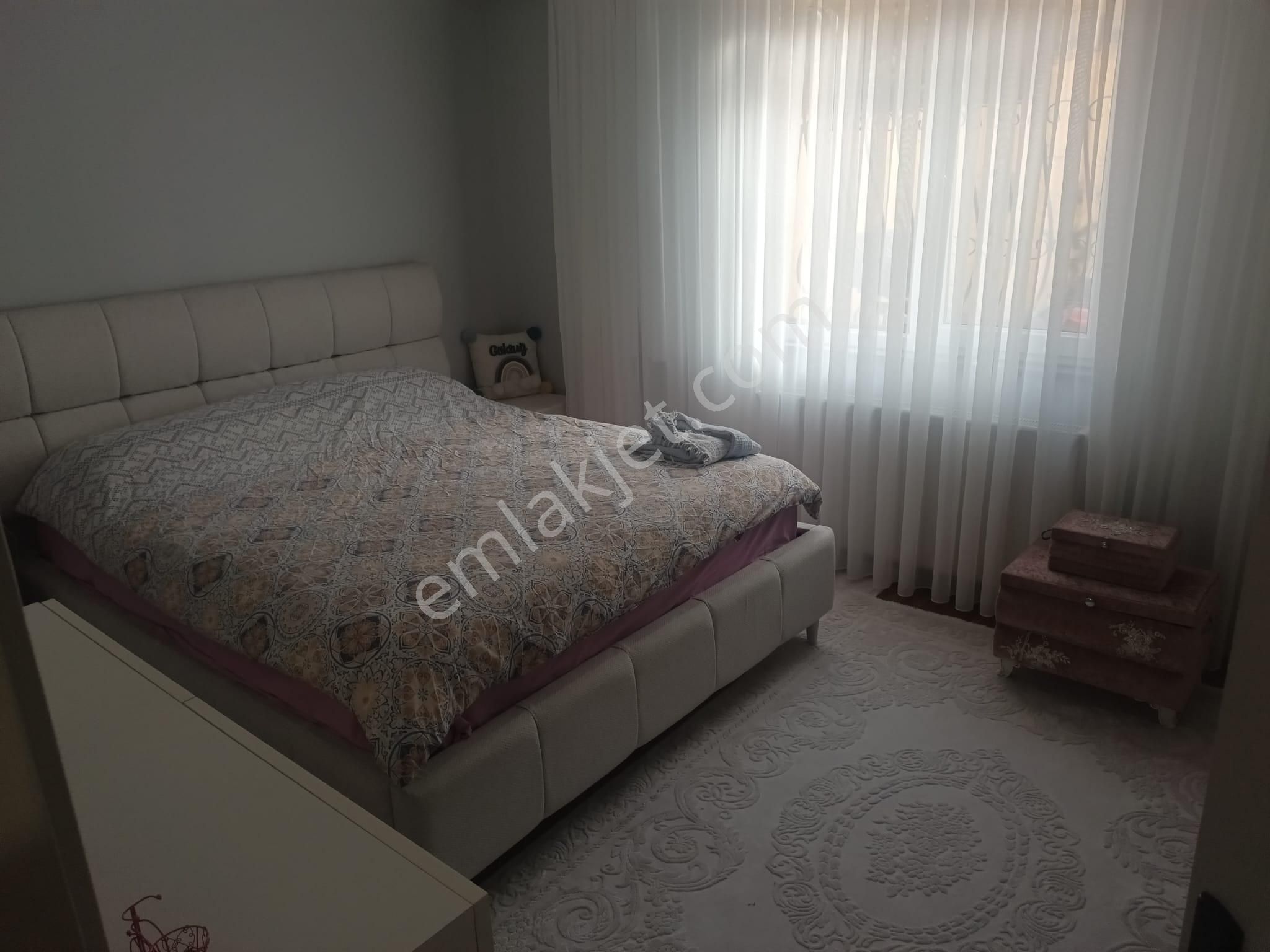 Velibaba Mah Temiz Giriş Kat Ferah 2+1 Satılık Daire