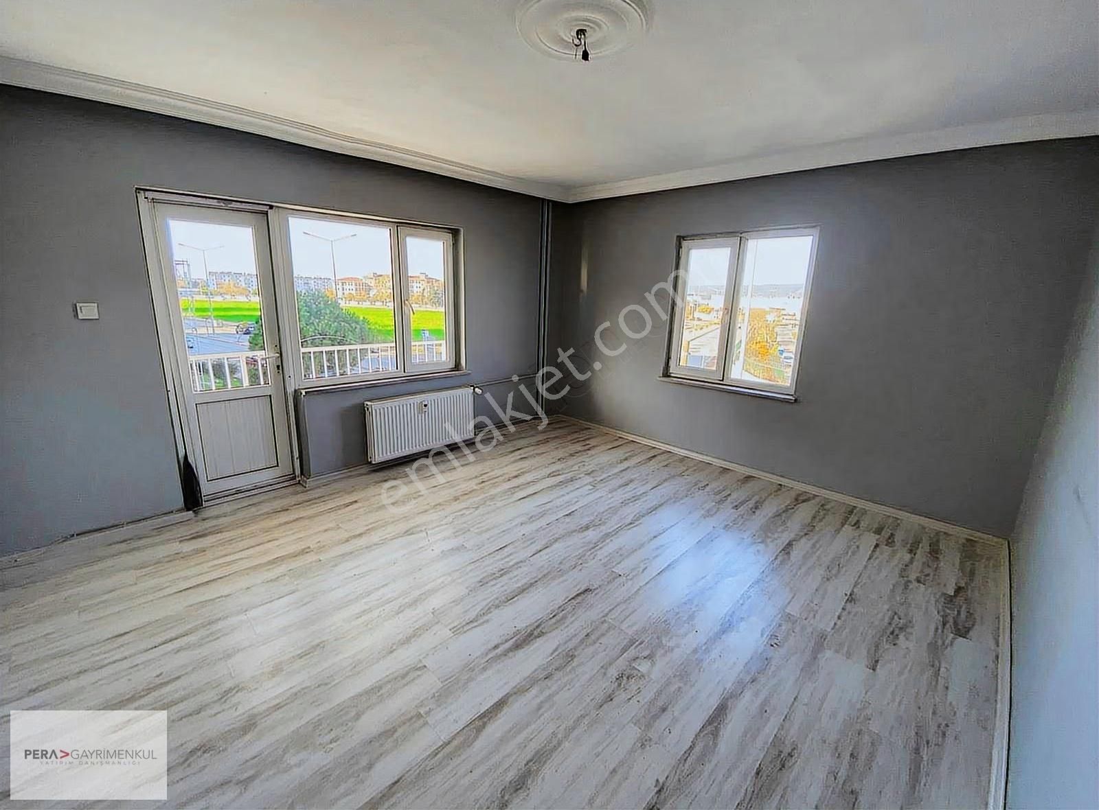 Avm Bölgesinde Arakat Kiralık 3+1 Daire - Görsel 9