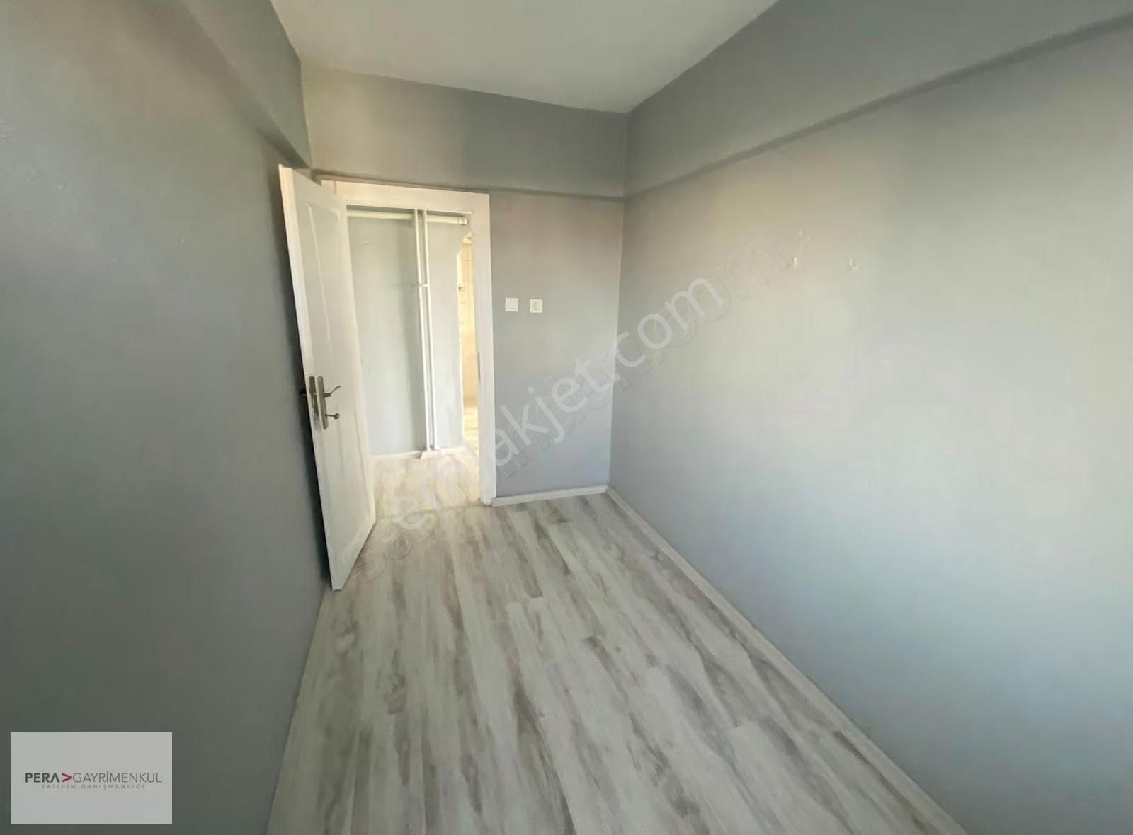 Avm Bölgesinde Arakat Kiralık 3+1 Daire - Görsel 8