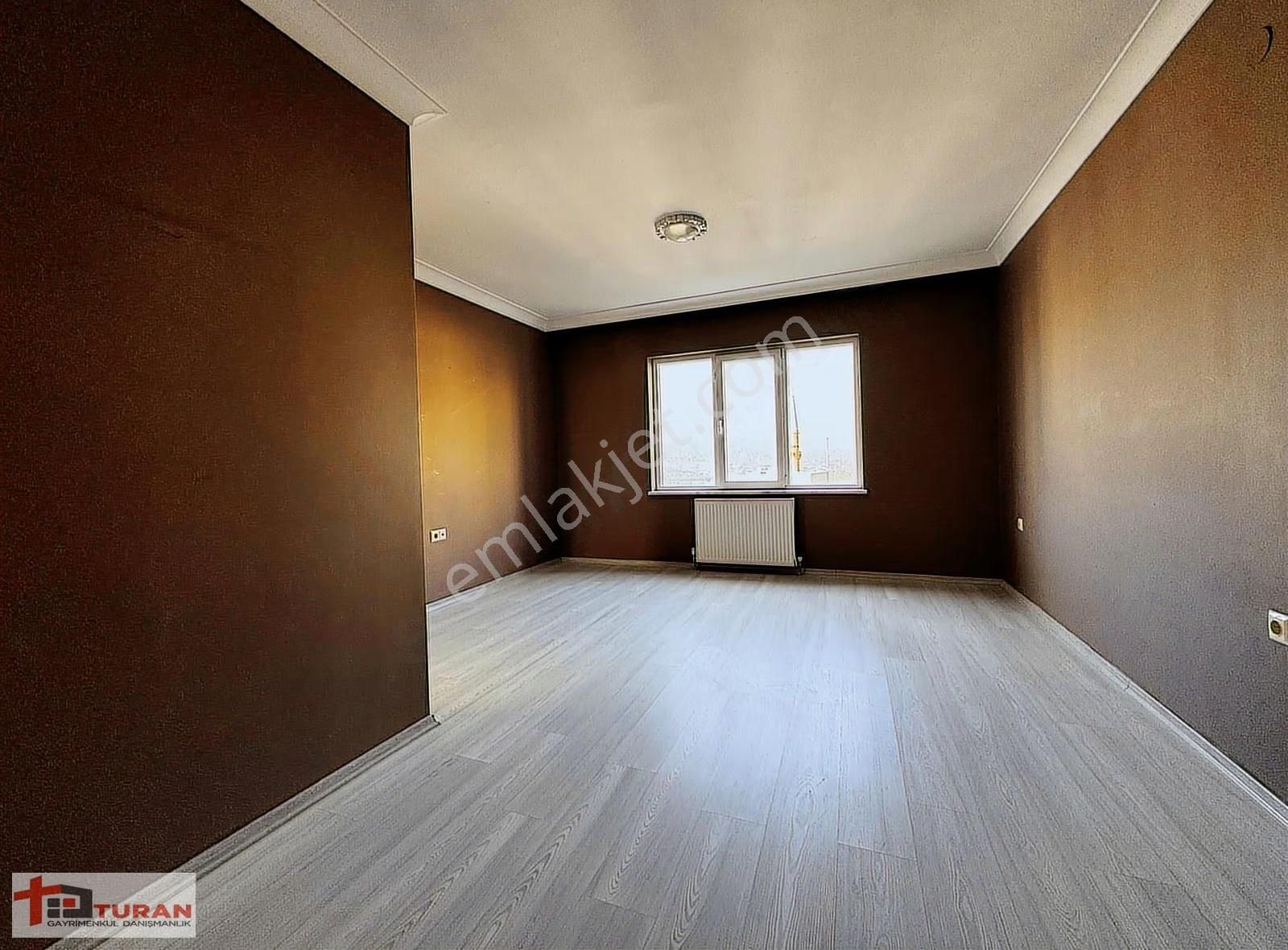 Turan'dan Kılıç Park Evlerinde 3+1 Ebv.banyolu 2 Balkonlu - Görsel 4