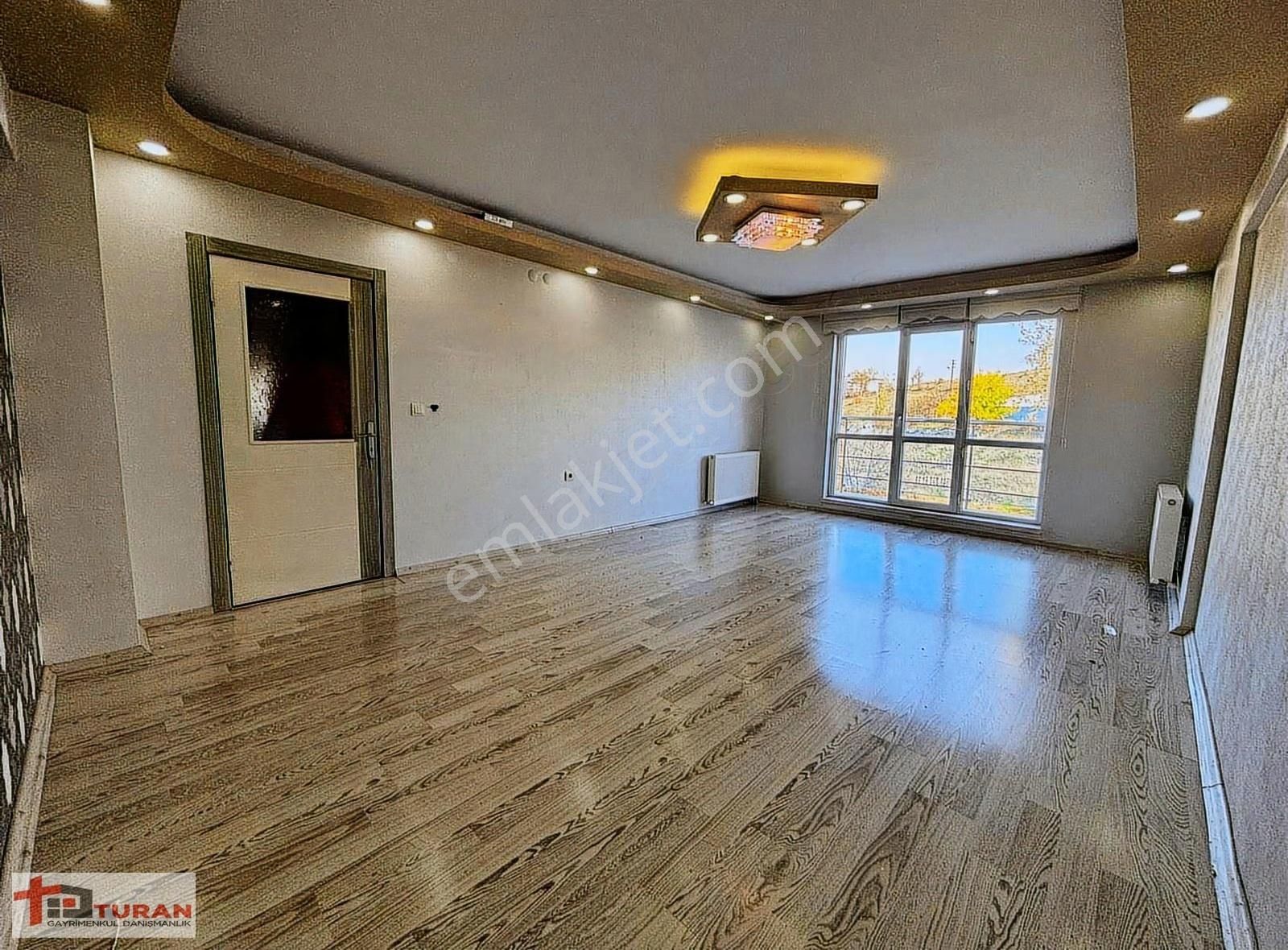 Yükseltepe'de Ön Cephe Orta Kat Geniş M2 Ebeveyn.b Lüx 4+1 - Görsel 10