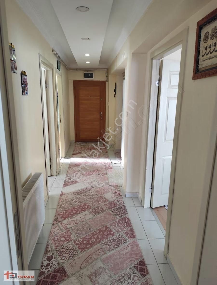 Turan'dan Ovacık'da Bulvar Yakını Katta 3+1+ - Görsel 12