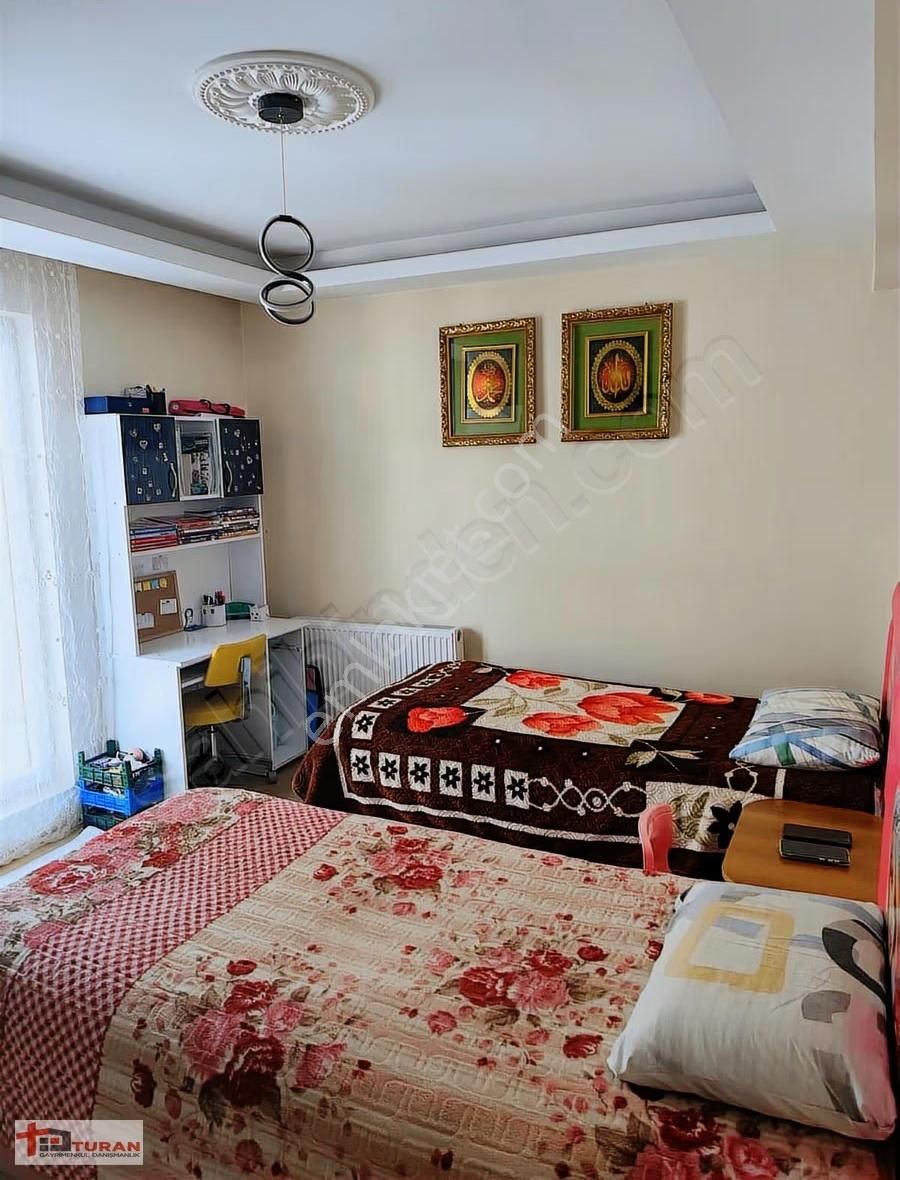 Turan'dan Ovacık'da Bulvar Yakını Katta 3+1+ - Görsel 8