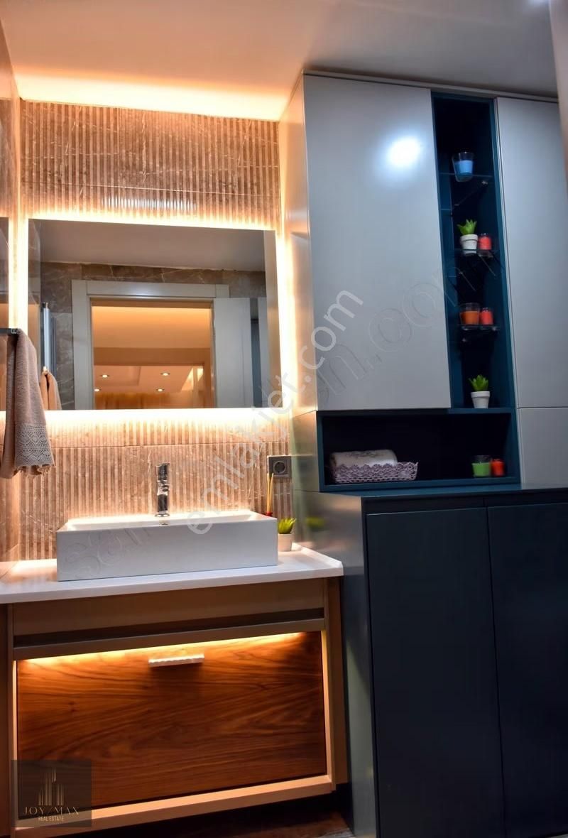 Joymax'tan Deda La Vida Sitesinde 3+1 175m Havuz Cepheli Kiralık - Görsel 16