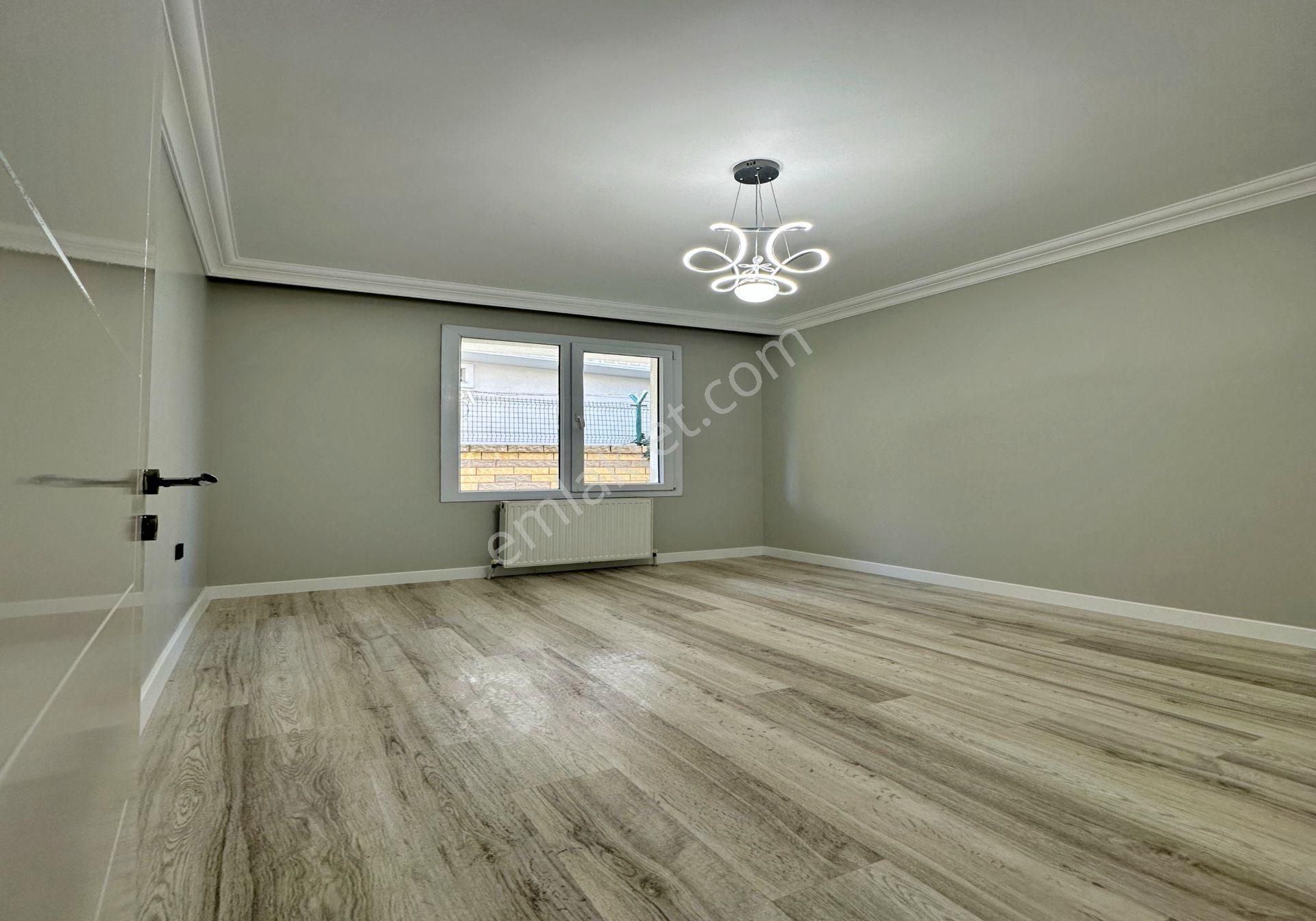 Beylikdüzü Safa Dan Çift Bloklu Site De 3+1 Fırsat Daire - Görsel 8