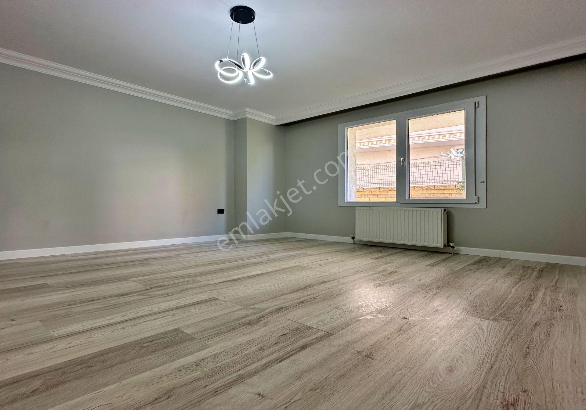 Beylikdüzü Safa Dan Çift Bloklu Site De 3+1 Fırsat Daire - Görsel 18