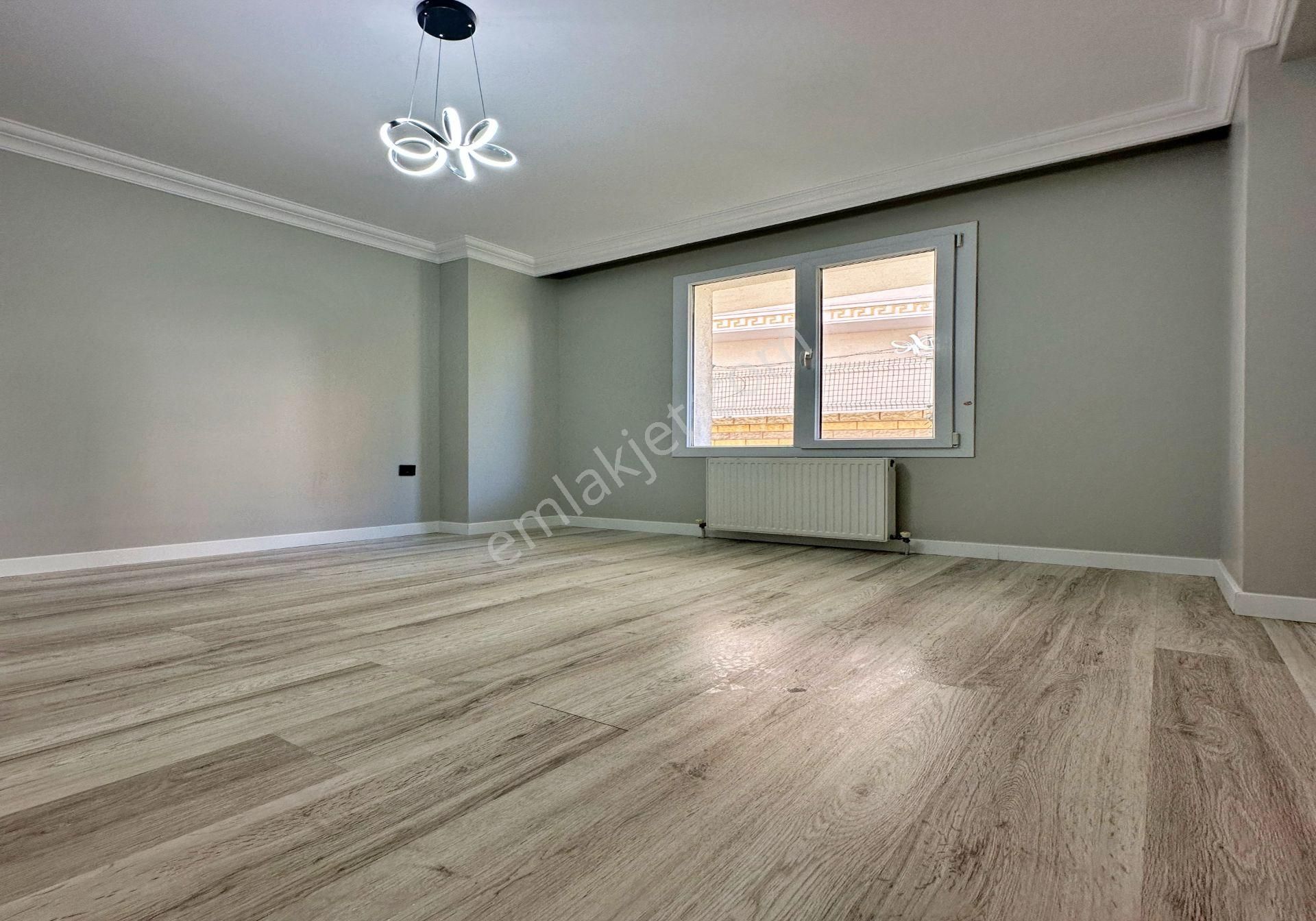 Beylikdüzü Safa Dan Çift Bloklu Site De 3+1 Fırsat Daire - Görsel 17