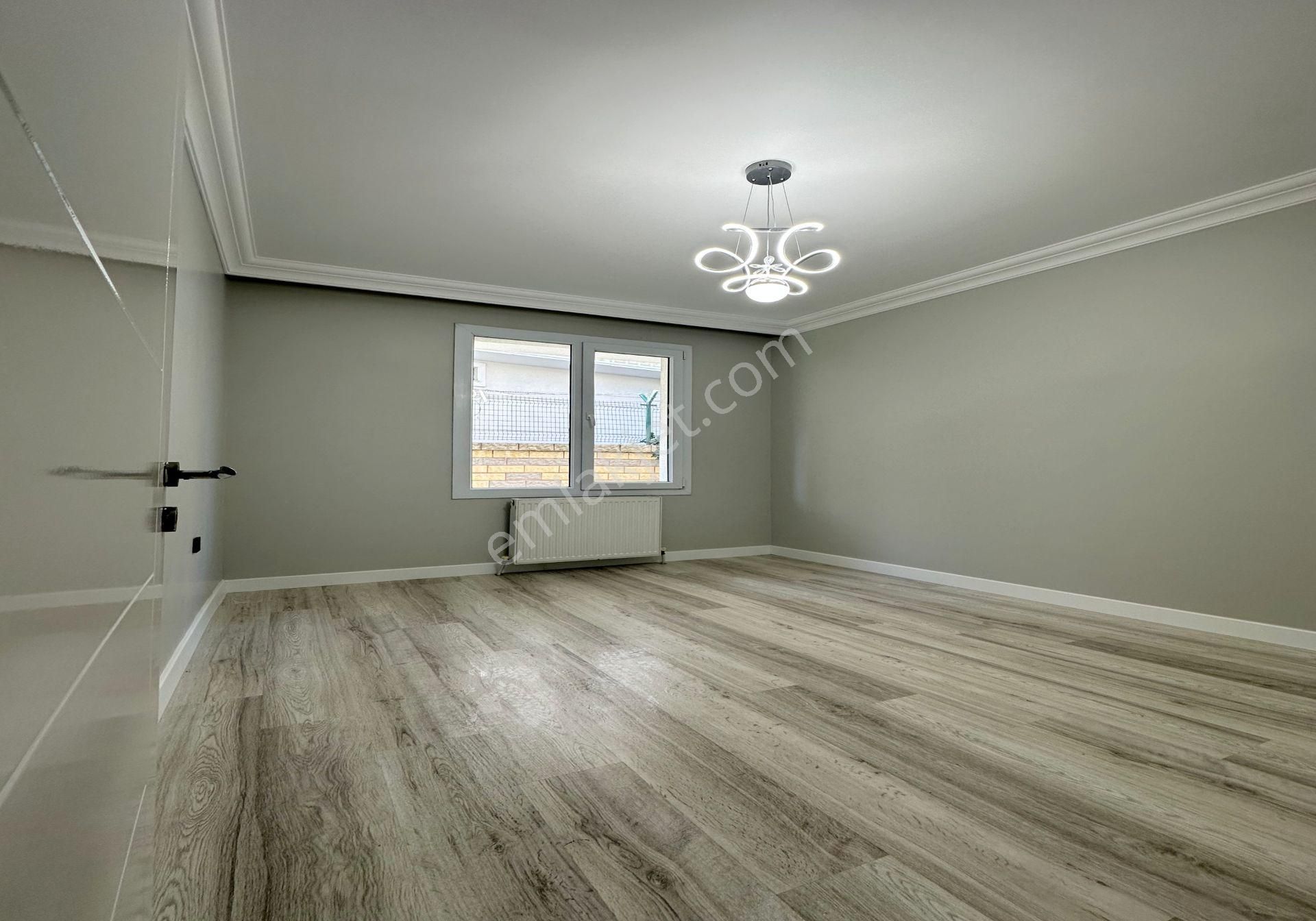 Beylikdüzü Safa Dan Çift Bloklu Site De 3+1 Fırsat Daire - Görsel 9