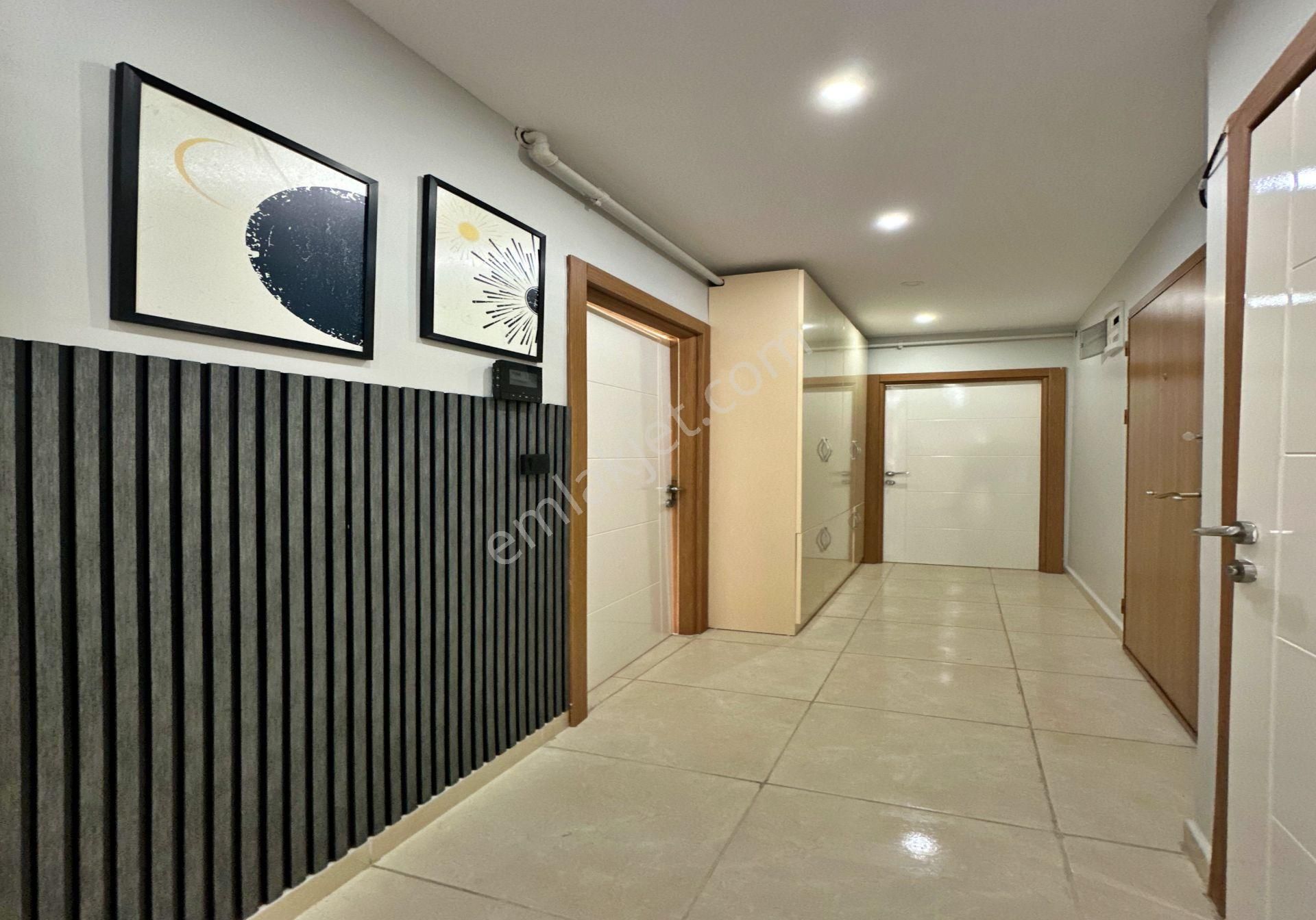 Beylikdüzü Safa Dan Çift Bloklu Site De 3+1 Fırsat Daire - Görsel 2