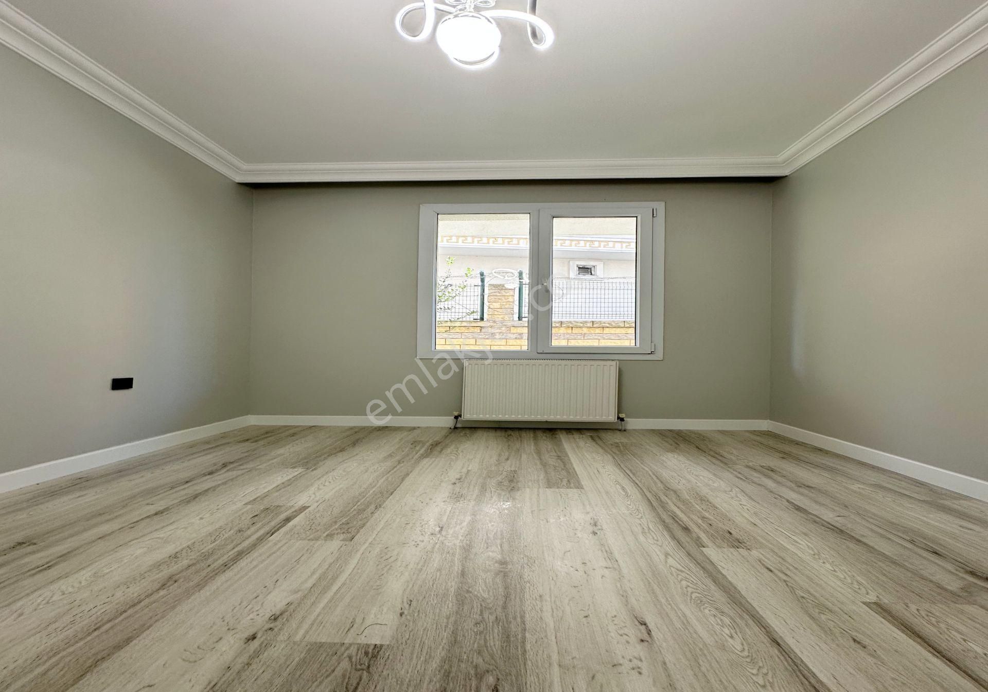 Beylikdüzü Safa Dan Çift Bloklu Site De 3+1 Fırsat Daire - Görsel 16