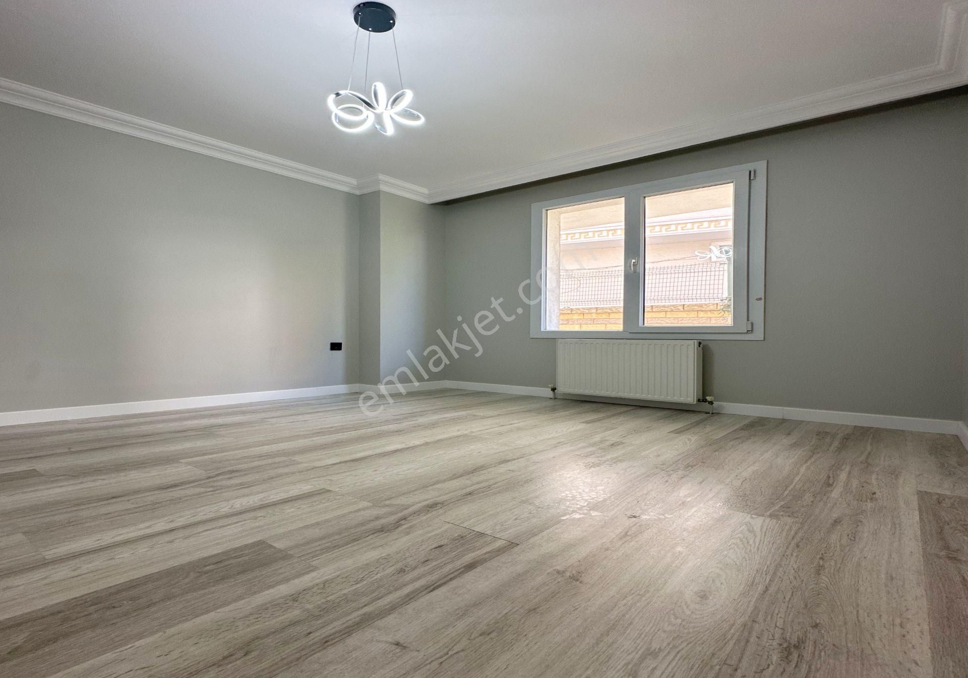 Beylikdüzü Safa Dan Çift Bloklu Site De 3+1 Fırsat Daire - Görsel 19