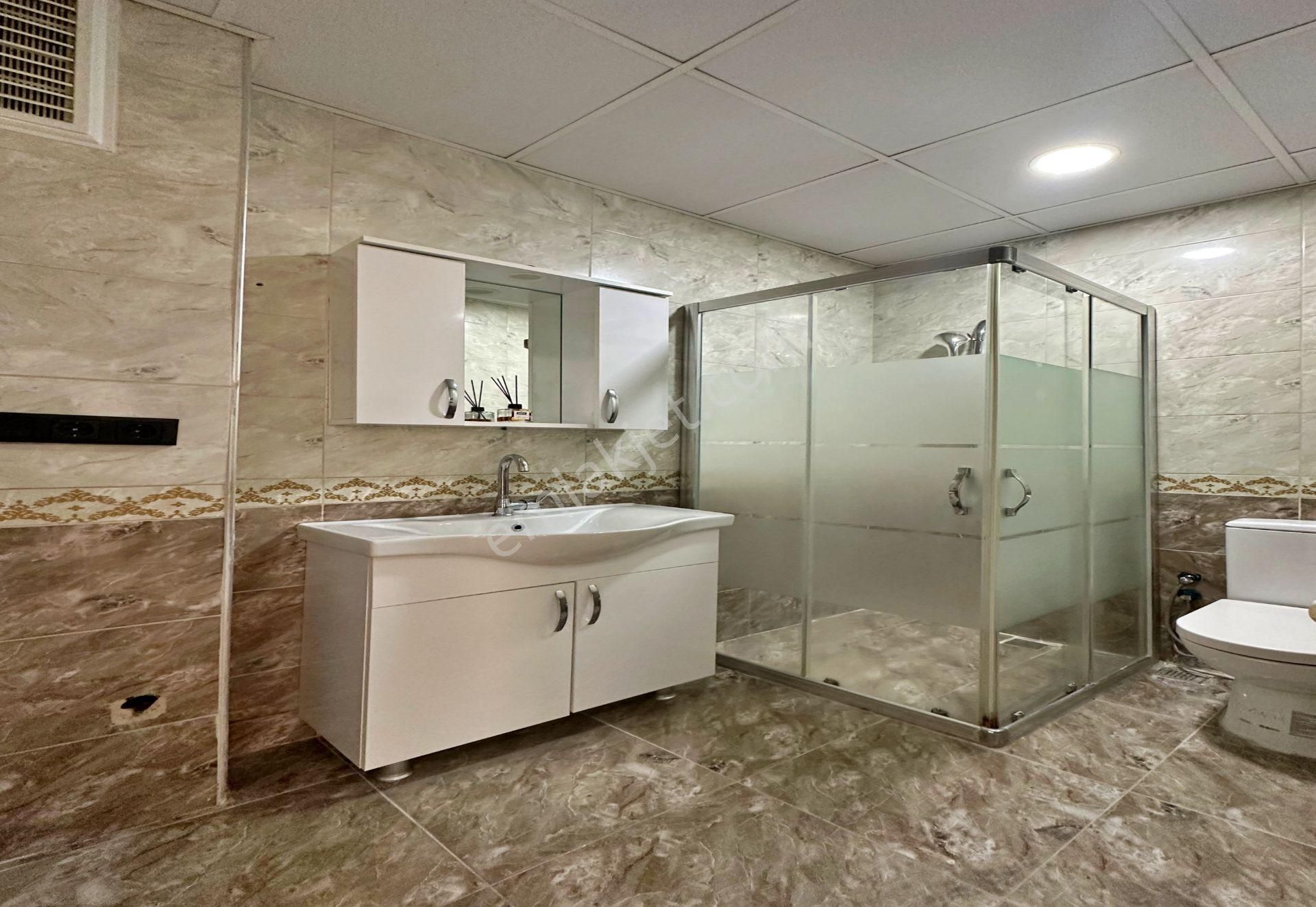 Beylikdüzü Safa Dan Çift Bloklu Site De 3+1 Fırsat Daire - Görsel 11