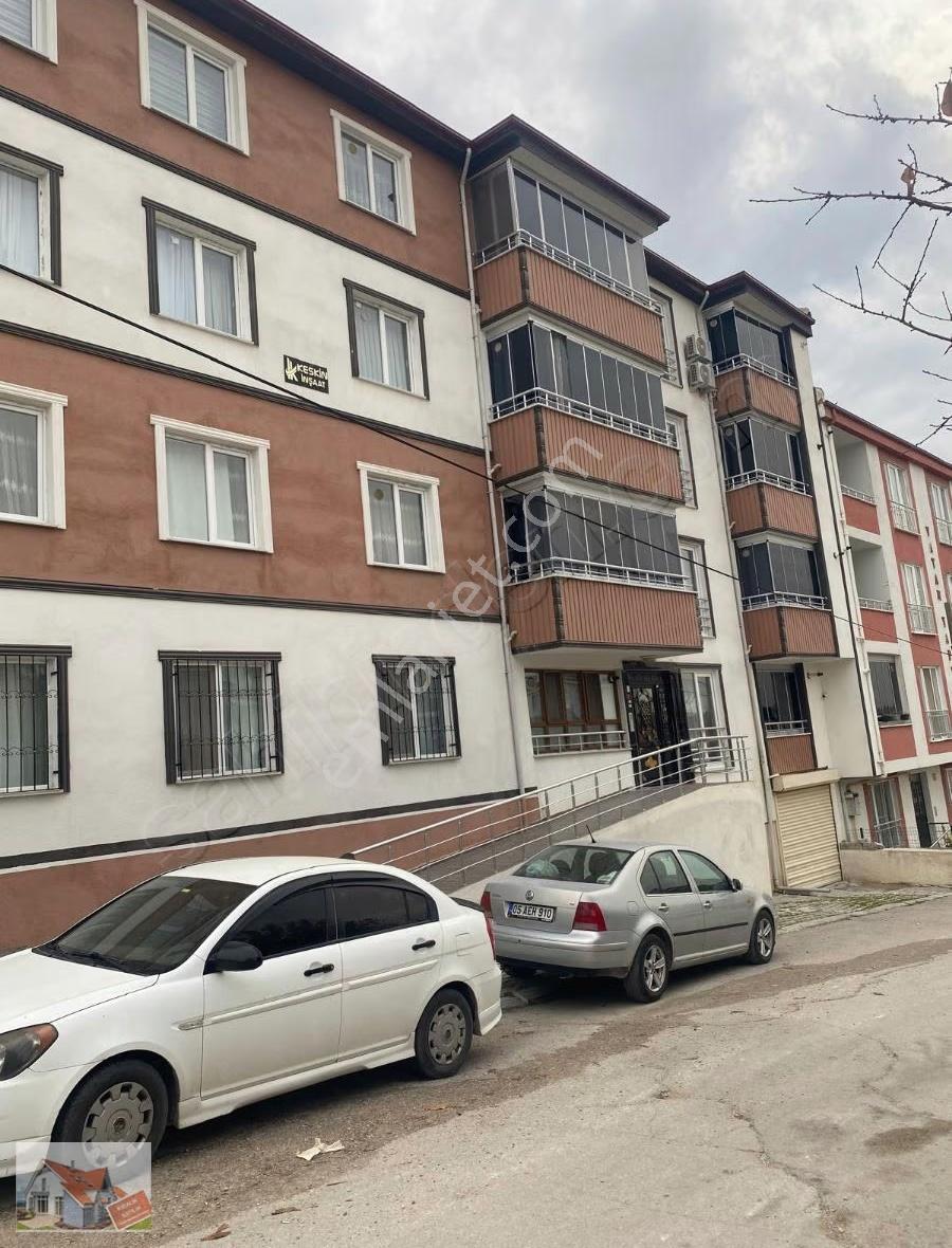 Mk Yapı Emlak'tan Hastane Civarı 3+1 Satılık