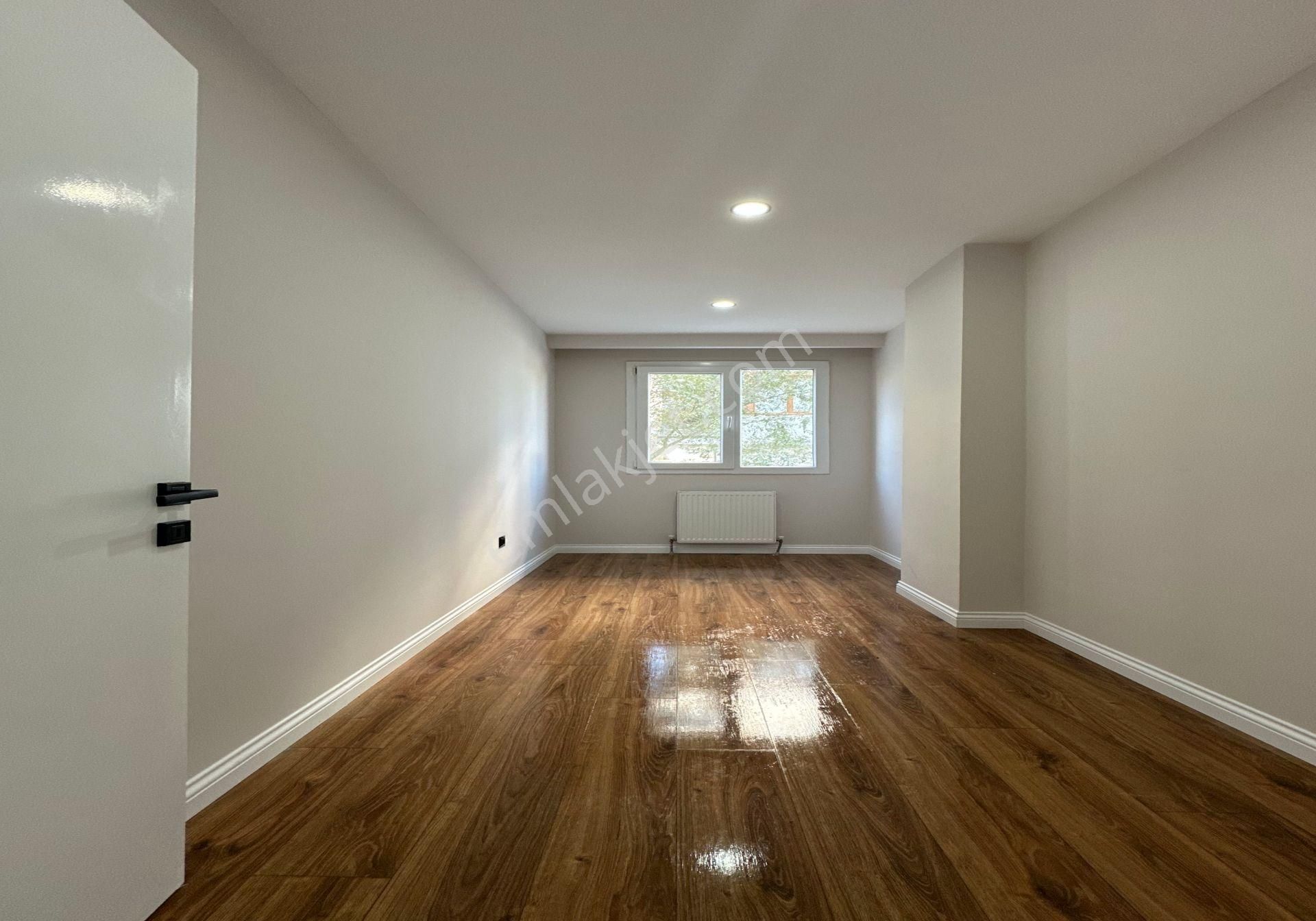 Beylikdüzü Safa Dan Manzaralı Ferah Vadi Cepheli Balkonlu 2+1 - Görsel 16