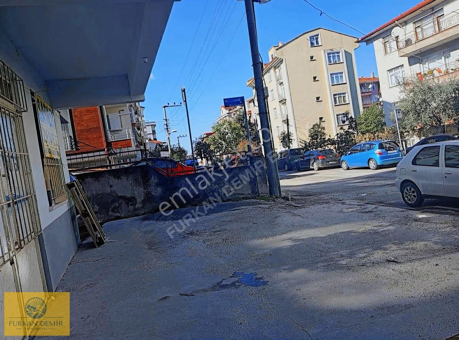 Furkan Demir'den Karamürsel Çiftlik Caddesi'nde Satılık Dükkan - Görsel 4