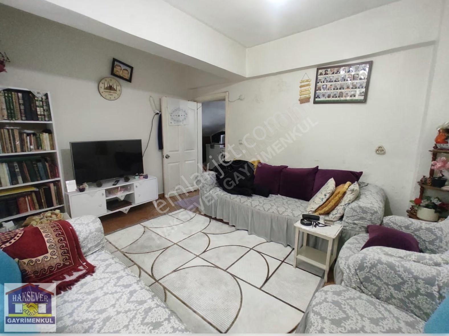 Haksever'de Gazi Mah'de Merkezi 110m2 Bahçe Katı Satılık - Görsel 5